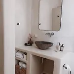 Tatil Evi The Mykonos House - Newly Renovated Near Town *
