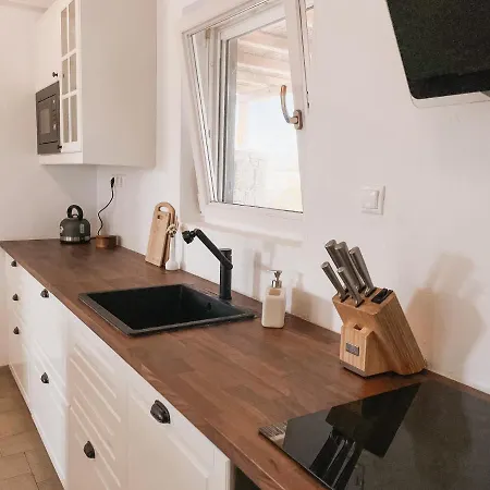 Semesterbostad The Mykonos House - Newly Renovated Near Town Mykonos Town