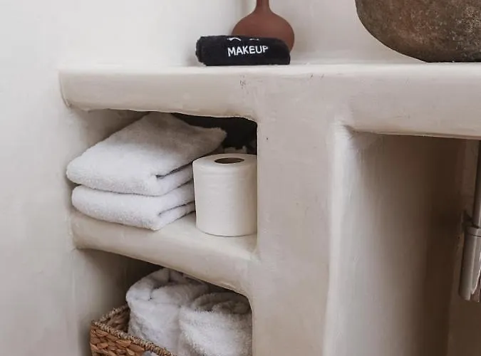 The Mykonos House - Newly Renovated Near Town Hébergement de vacances *