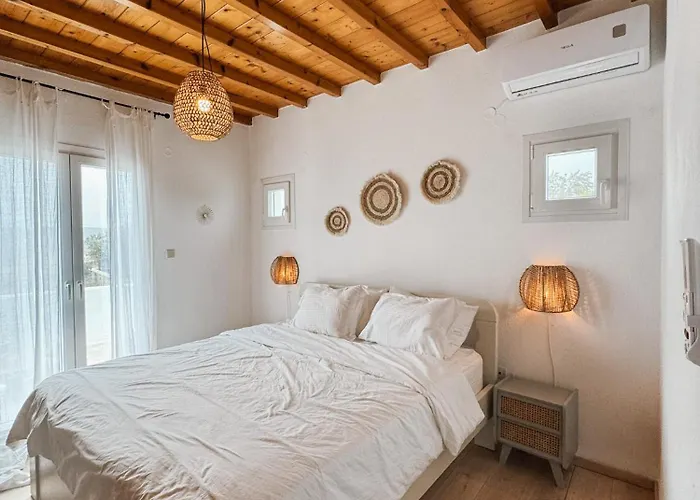 The Mykonos House - Newly Renovated Near Town Hébergement de vacances